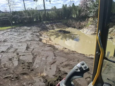 Pogłębianie stawu
